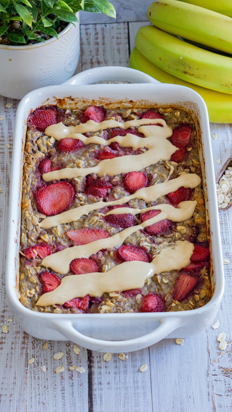 strawberry vanilla baked oats