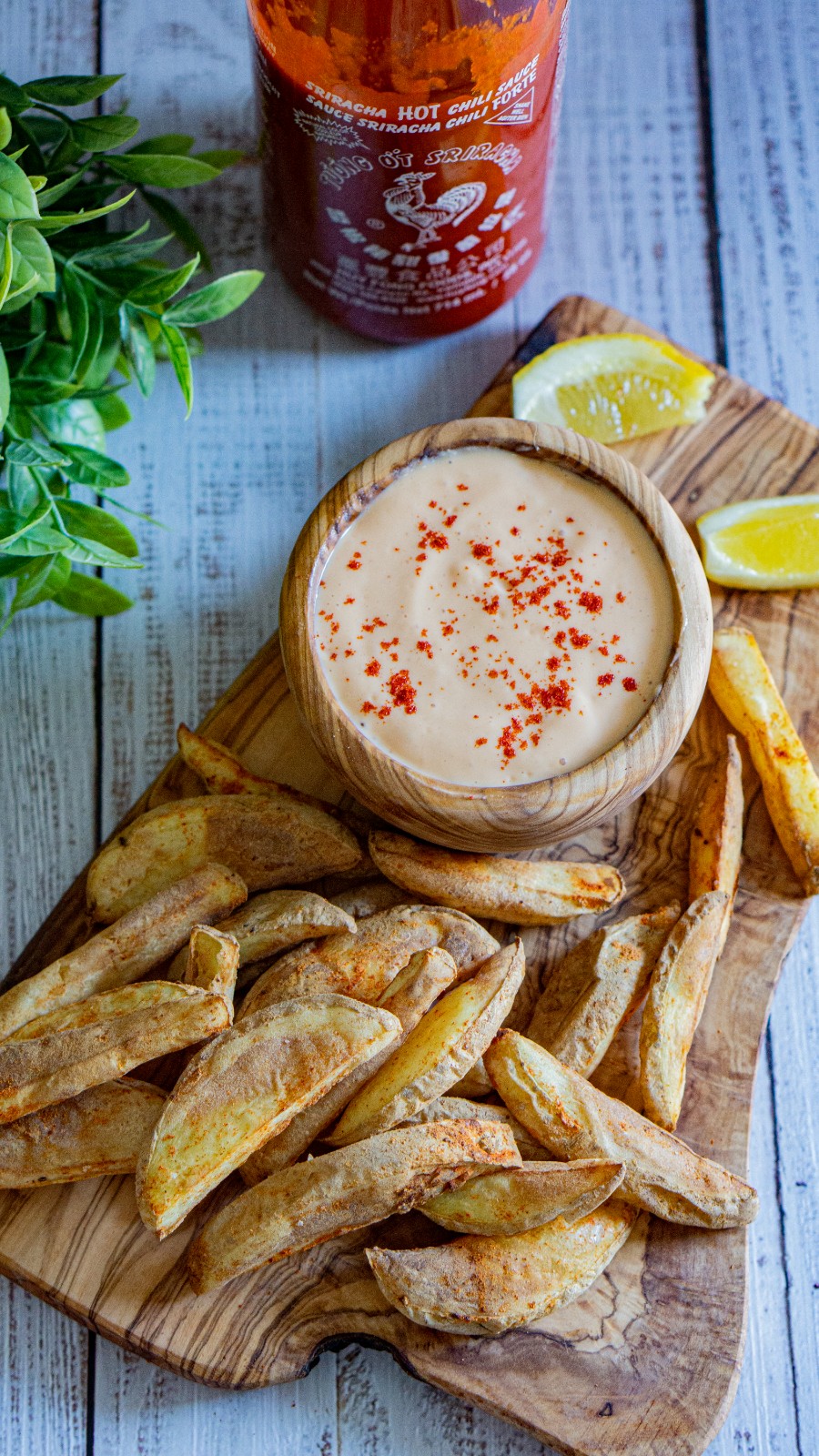 vegan siracha mayo
